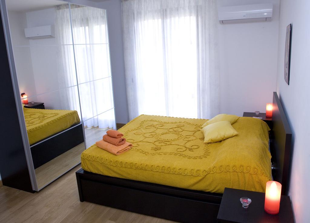 King'S Residence Balestrate Chambre photo